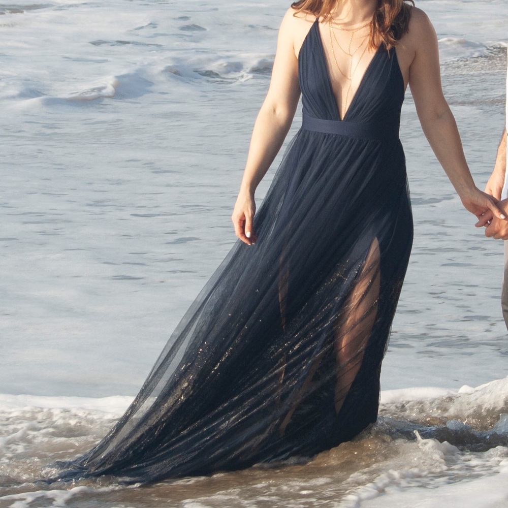 Navy tulle v-neck criss cross maxi dress